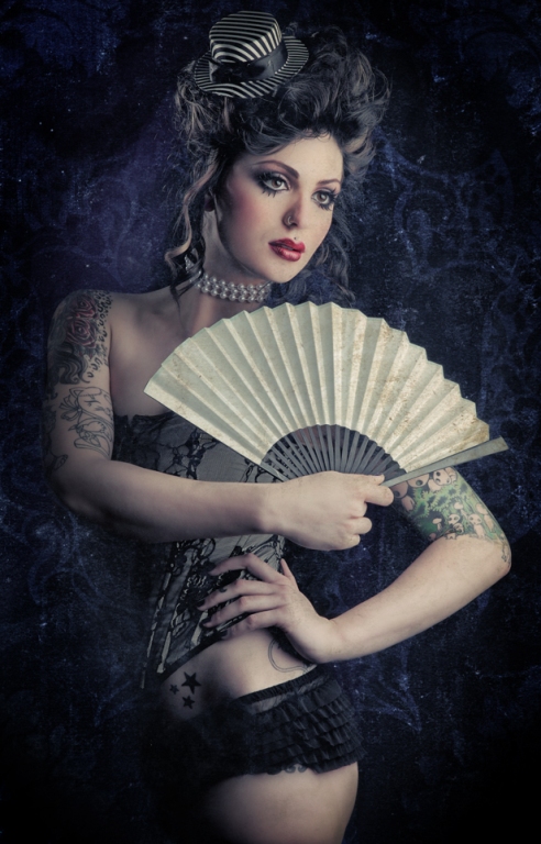 Fashion makeup Marie Antoinette meets Moulin Rouge