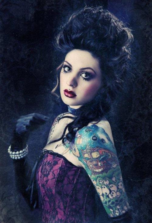 editorial makeup hair2 Marie Antoinette meets Moulin Rouge